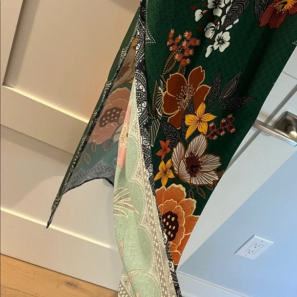 Floral Green Maxi Dress - Picture 5 of 12